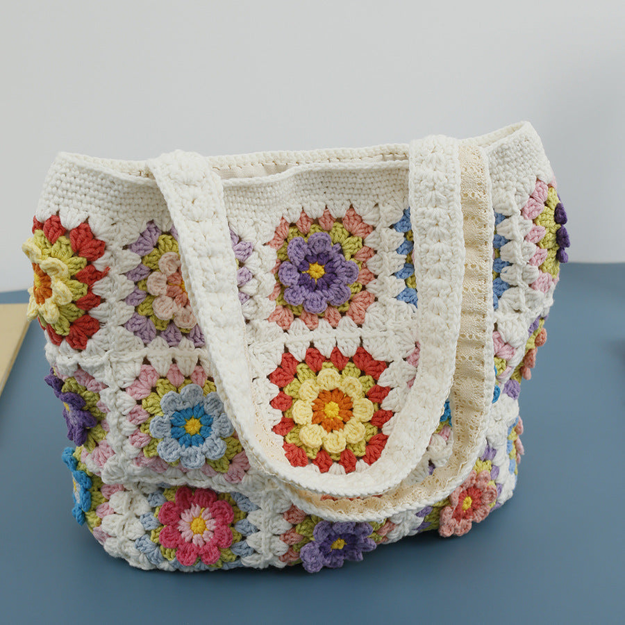 Sweet Hand-woven Women's Shoulder Bag