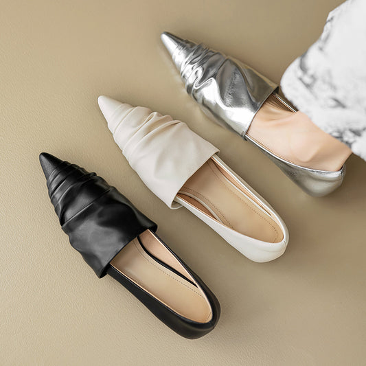 Pointed-toe Low Heel Flat Shoes Black Creamy-white