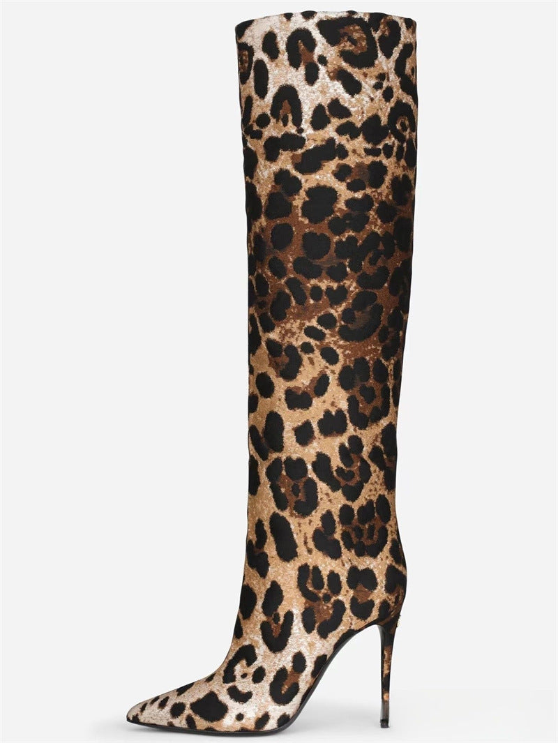 Botas de tacón de aguja puntiagudas con estampado de leopardo para mujer