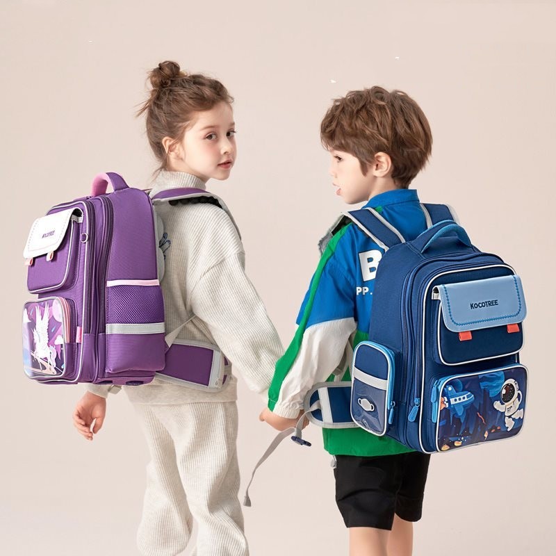 Mochila infantil de gran capacidad con protección y descompresión espinal