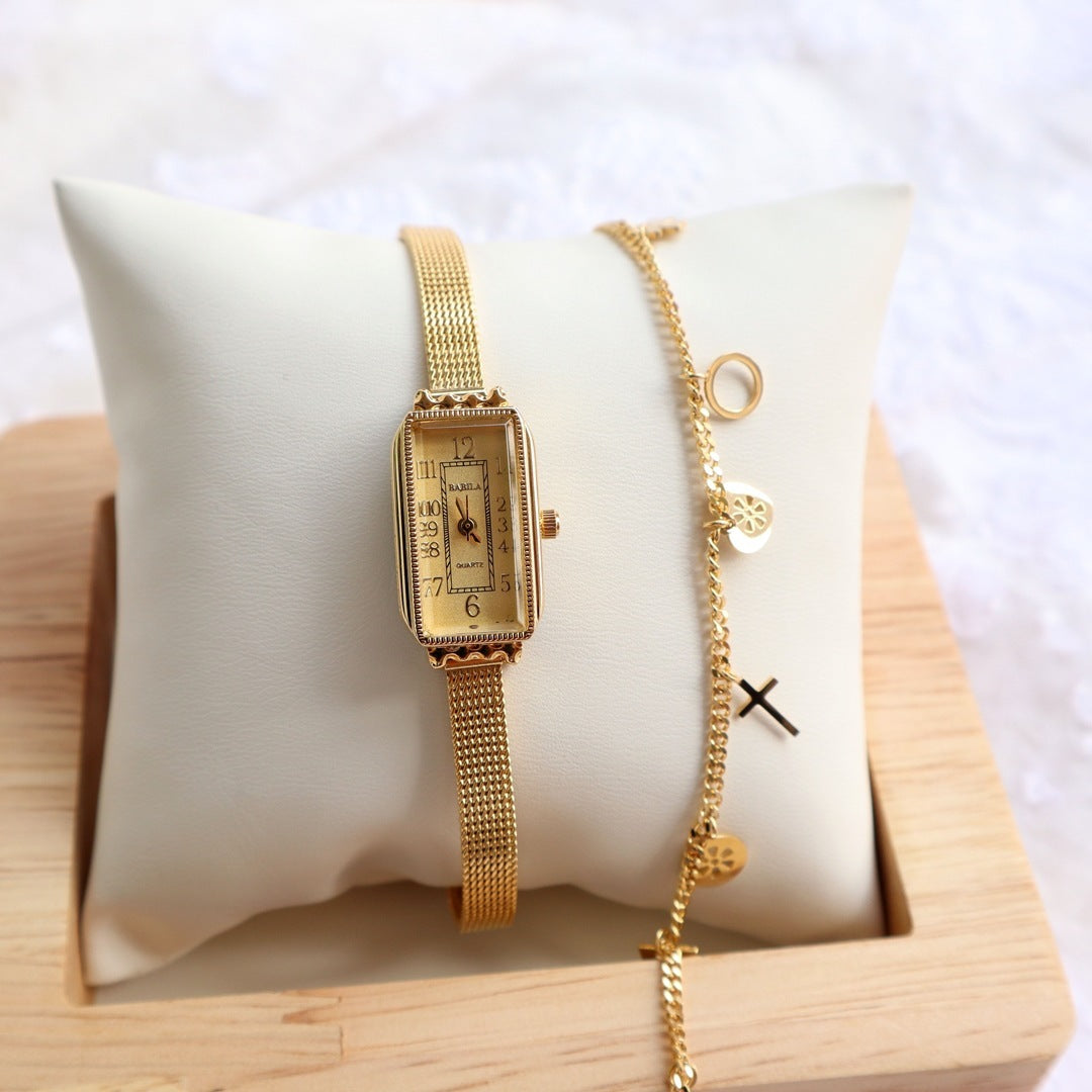 Carved Retro Fashion And Personalized Square Head Watch