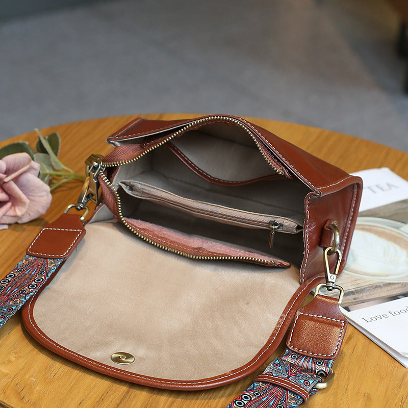 Simple Girl Commuting Cowhide Messenger Bag